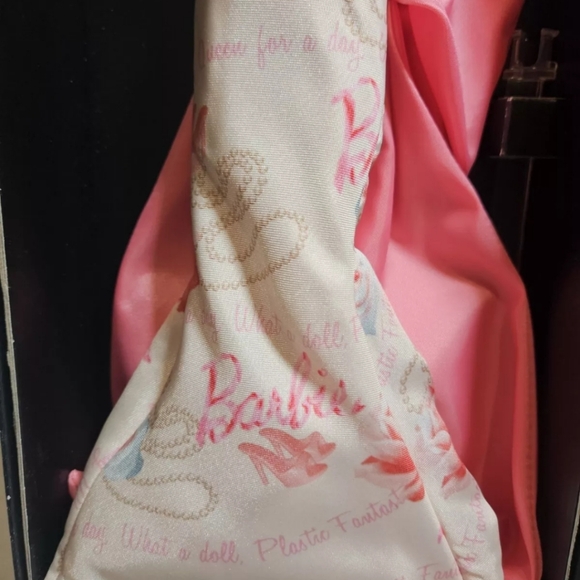 Barbie doll Pink label collection Rose Splendor - Picture 3 of 16